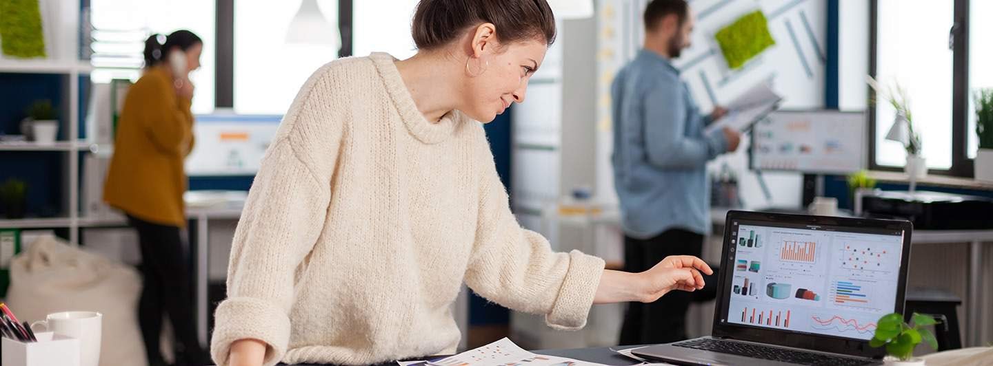 women looking at computer